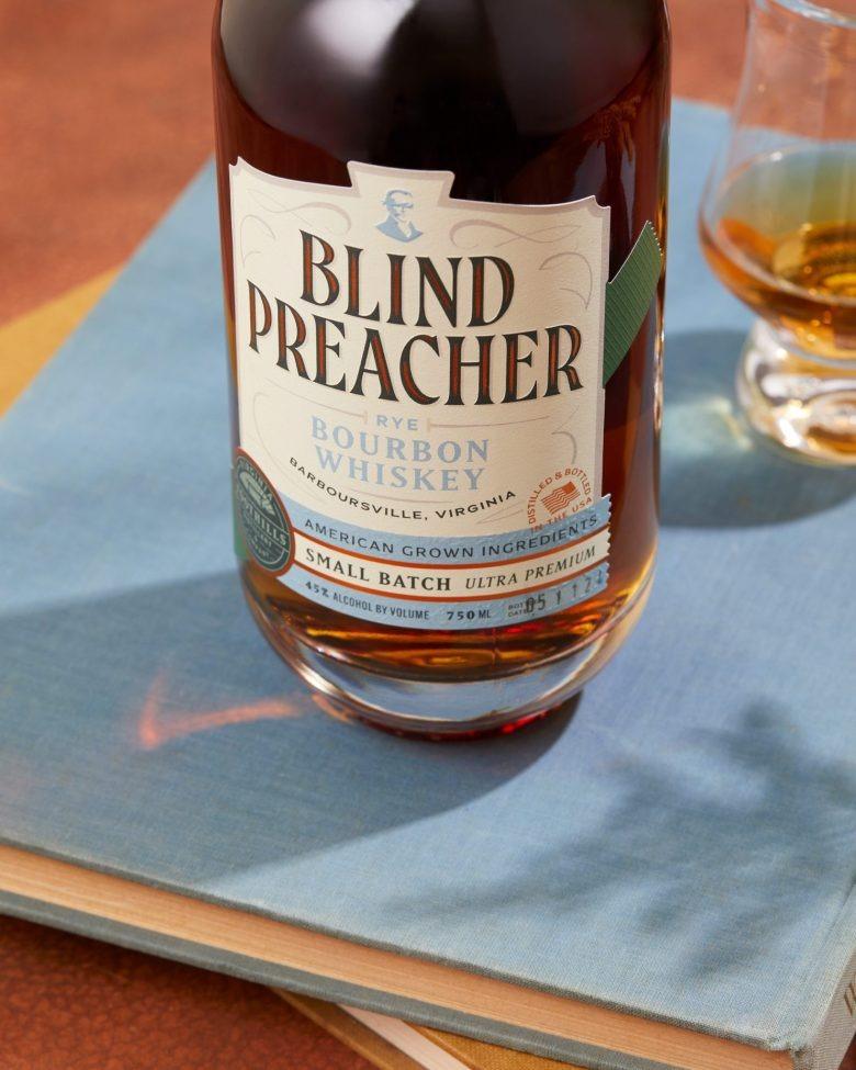 Бутылка и бокал Blind Preacher