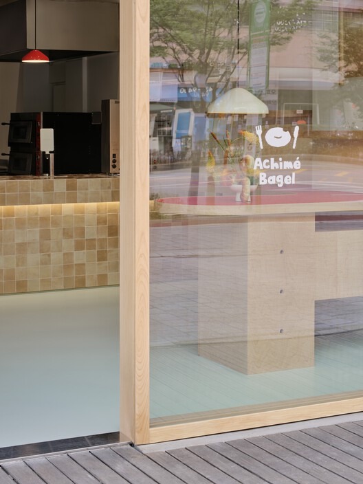 Интерьер кафе Achimé Bagel