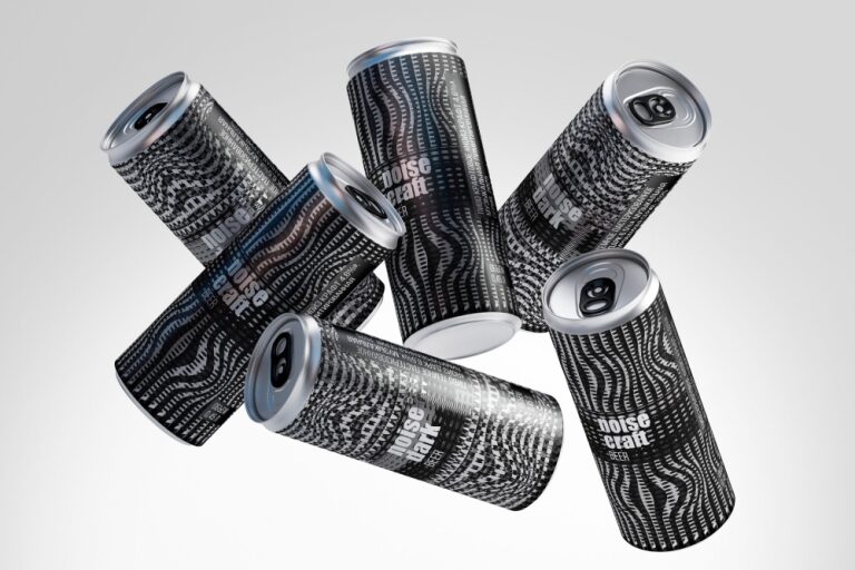 Летающие банки пива Noise на белом фоне