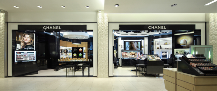 Внешний вид магазина парфюмерии и косметики Chanel в Лузиане