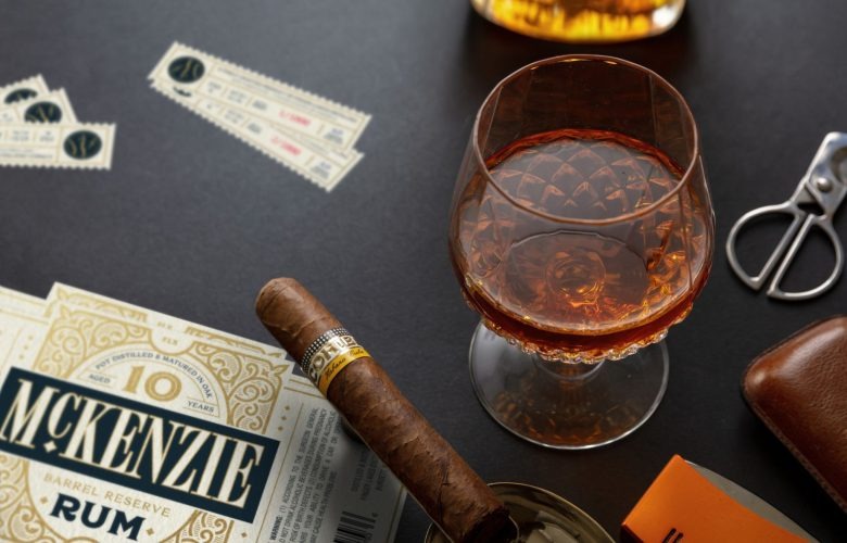 Бокал сигара этикетка McKenzie 10-Year Barrel Reserve Rum