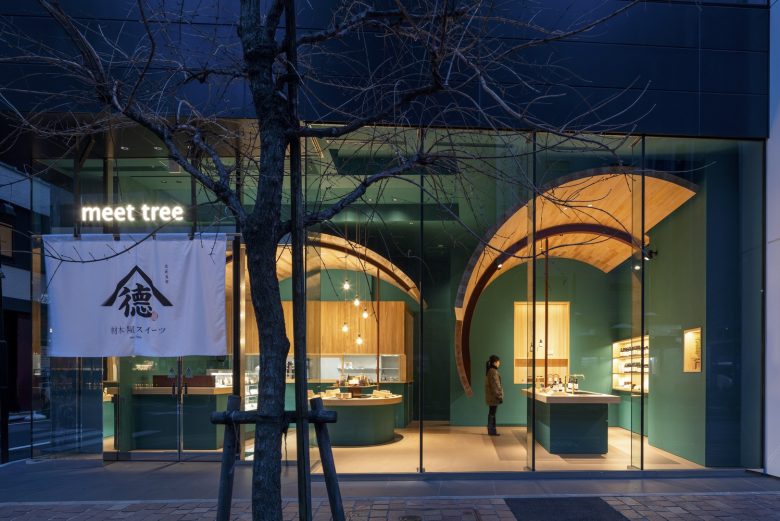 Tree Store в Токио