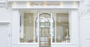 Красивый экстерьер магазина Rose Desgranges Perfumery в Париже