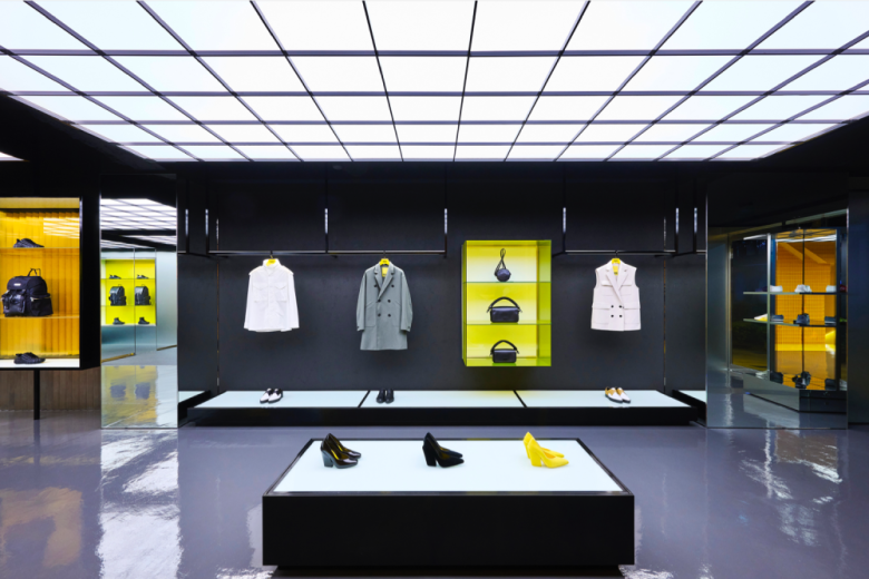 Магазин Onitsuka Tiger от Studio Dini Cataldi