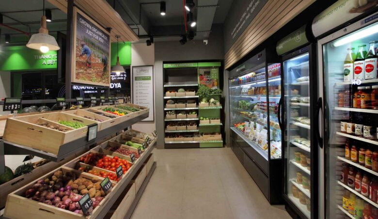 Отдел свежих овощей The Organic World