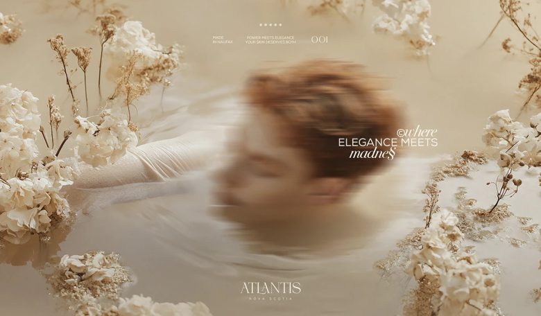 Размытый Портрет Мужчины В Воде Atlantis