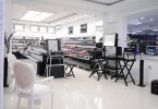 Идеальный черно-белый мир магазина косметики NYX