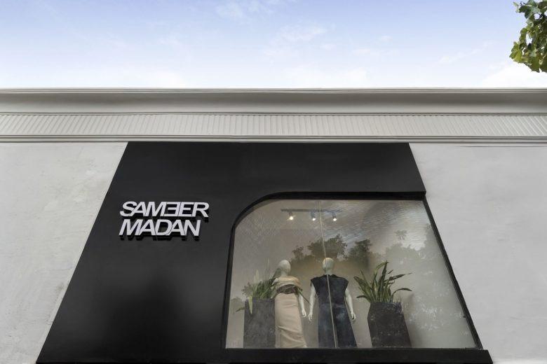 Витрина магазина с улицы Sameer Madan flagship store