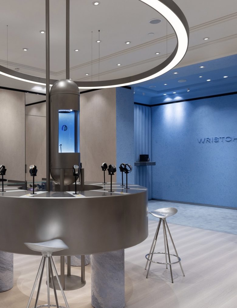 Торговый зал с витриной Wristcheck Wynn Macau