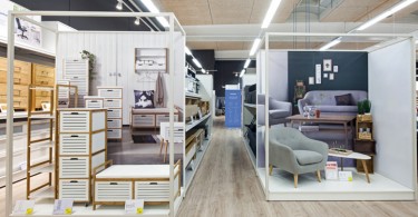 Стильное и практичное оформление магазина JYSK в Дании
