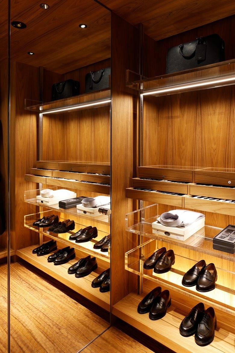 Витрины с обувью и аксессуарами Le GRAND CLOSET de PARIGOT _ MAN