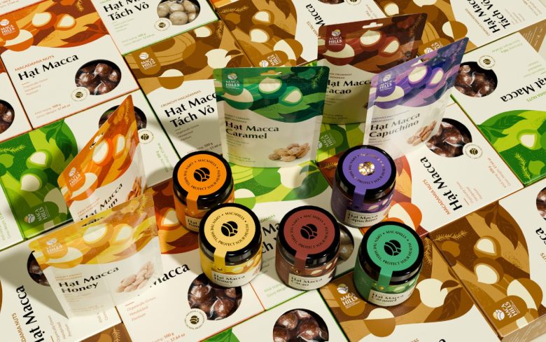 ассортимент в разных упаковках Maca Hills