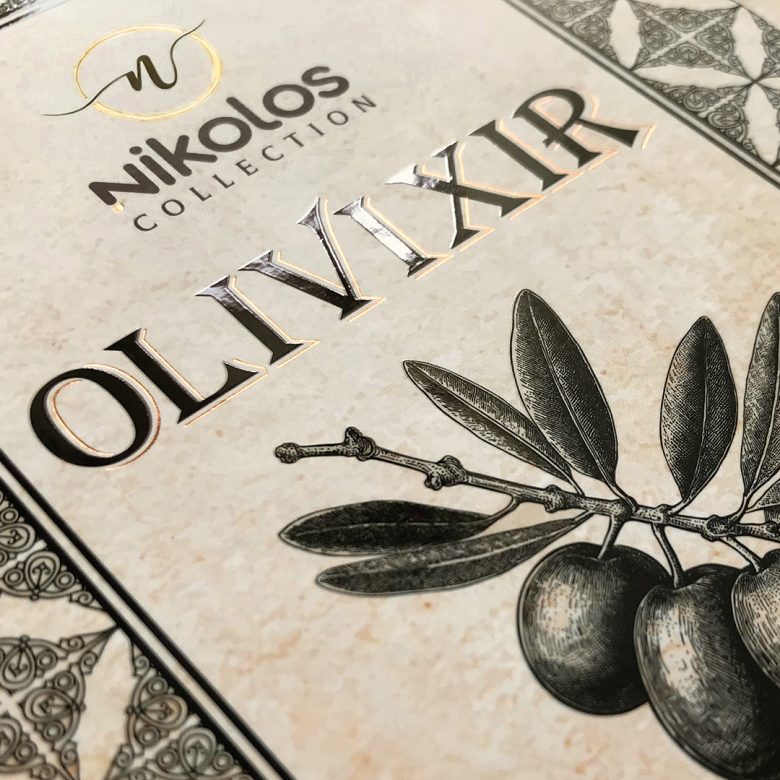 бренд на коробке Olivixir Premium Extra Virgin Olive Oil