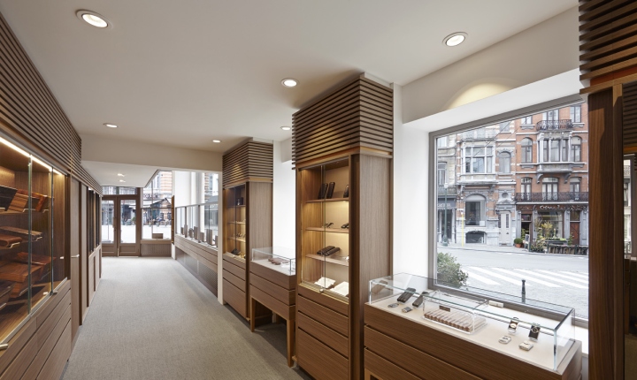 Красивый магазин бренда Davidoff Cigars в Брюсселе