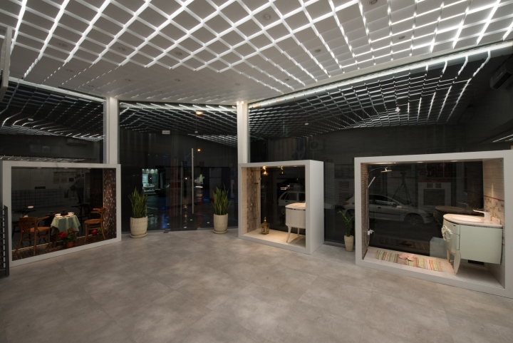 Декор магазина керамической плитки в Тегеране, Иран: витрина