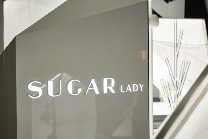 Дизайн бутика женской одежды Sugar Lady - фото 2