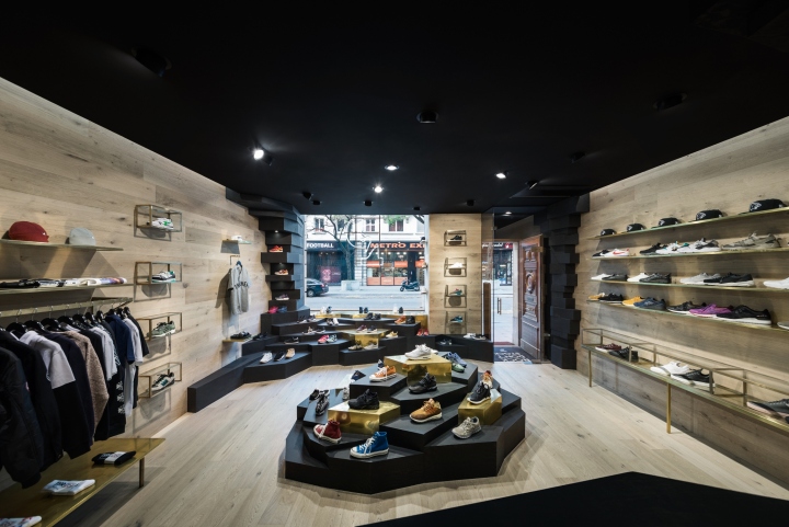 Дизайн магазина одежды и обуви Panthers - фото 4
