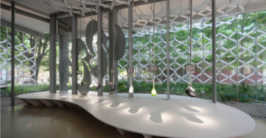 фигурная витрина STARAY для обуви