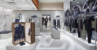 Фирменные магазины модной одежды Louis Vuitton: восхитительный дизайн интерьера