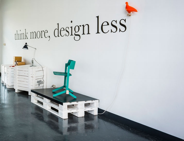 Дизайн мебельного салона Zerogloss в Италии