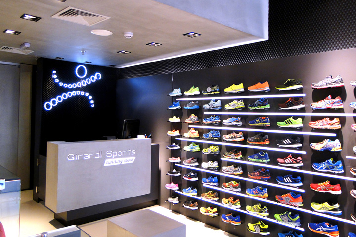 Мультибрендовый магазин обуви Girardi Running в Бразилии