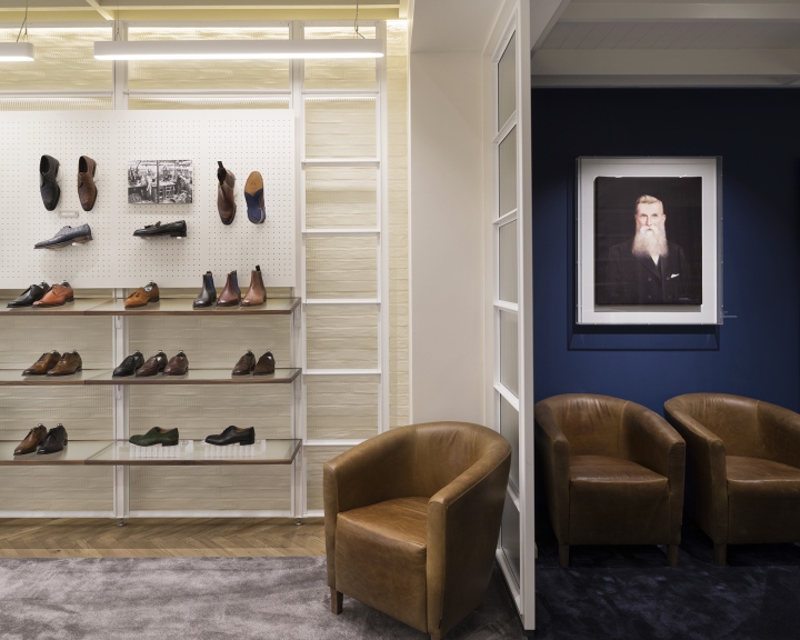 Умопомрачительный внутренний дизайн магазина обуви Joseph Cheaney в Лондоне