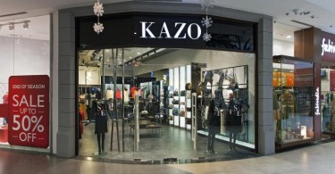 Вход в магазин KAZO в Индии