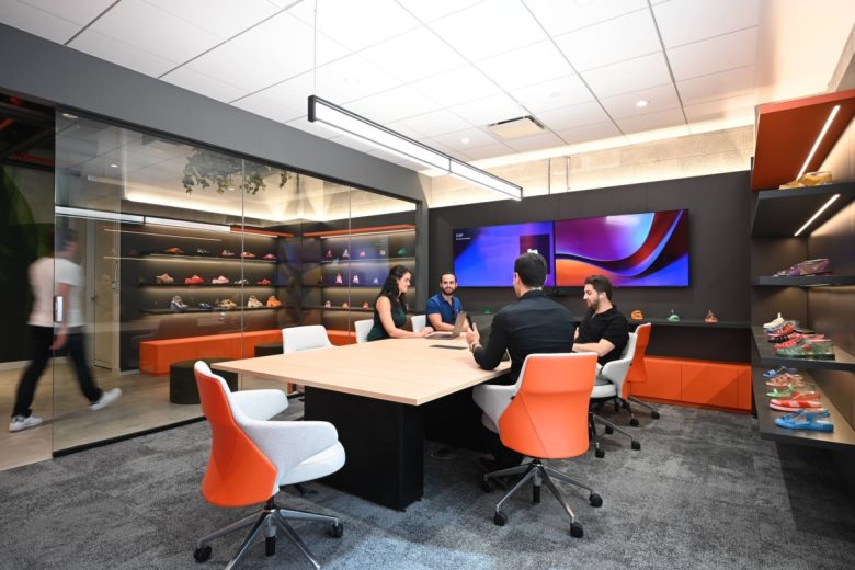 комната переговоров Grendene Global Headquarters