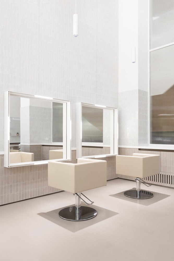 кресла с зеркалами Vedalia Salon