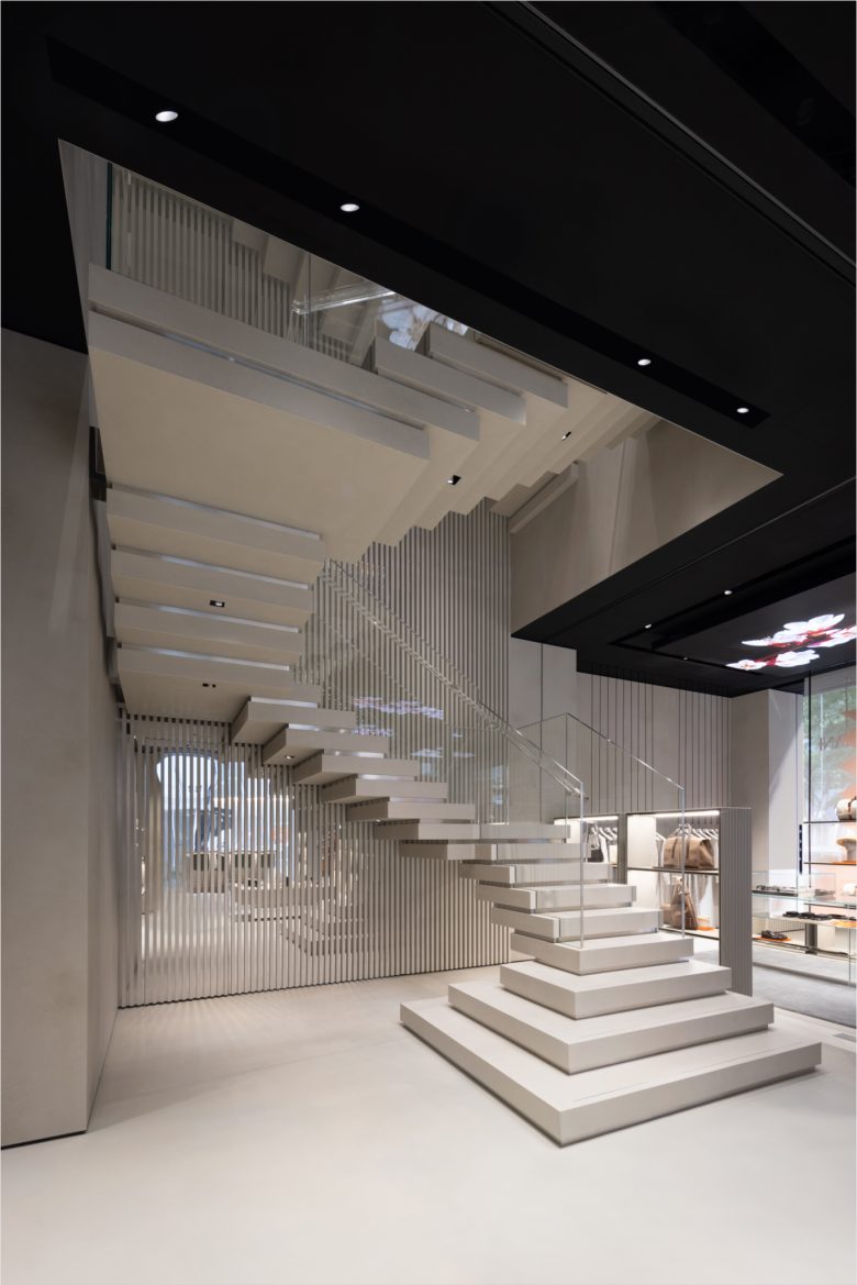 лестница Emporio Armani store