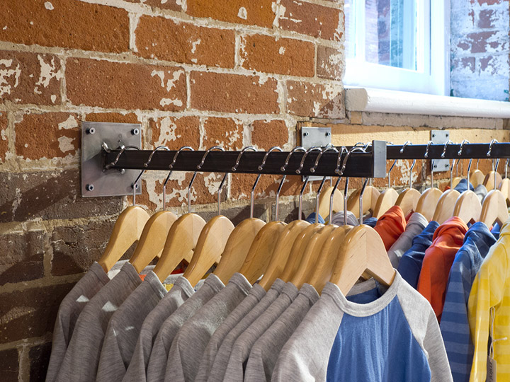Головокружительный магазин детской одежды и аксессуаров Mini Mioche от Alyssa Kerbel в Торонто