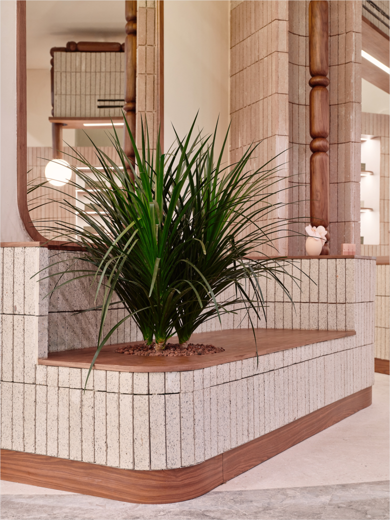 оформление зеленью Lavish Store в Дели