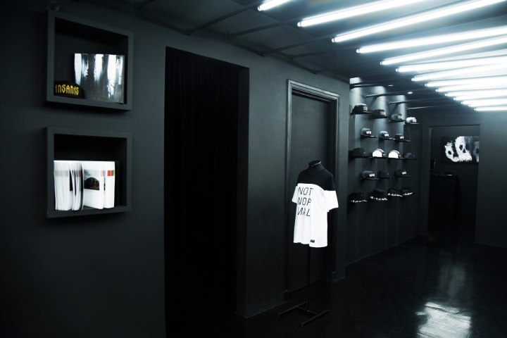 Оформление магазина мужской одежды Insanis в Сан Паоло, Бразилия. Фото 3