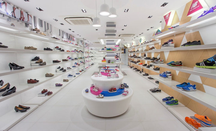 Необычный дизайн магазина обуви Osaka в Китае