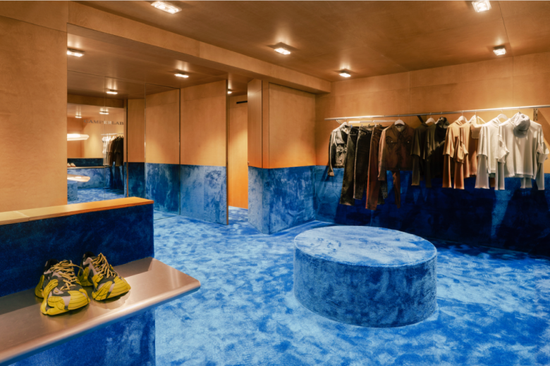 основной вид торгового зала Camper Store