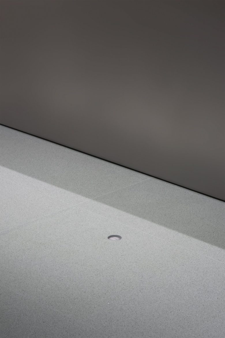 отделка пола Mark&Lona Beijing Flagship