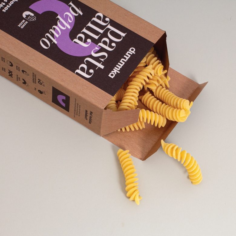 открытая пачка пасты Durumka’s