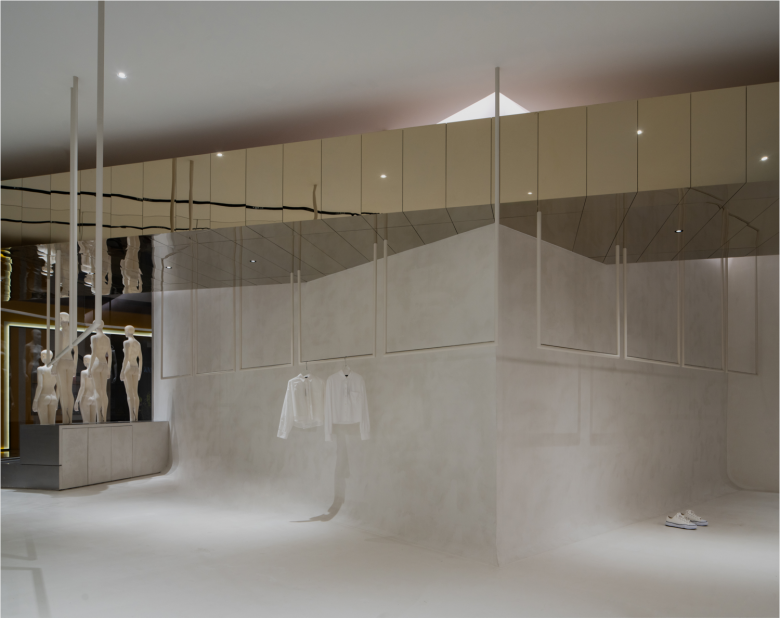 подвесные вешала Club 21 store