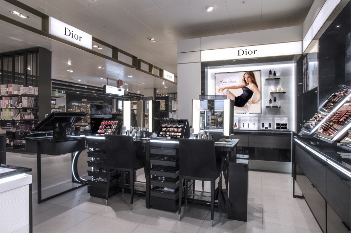 Новый магазин косметики Dior Beauty-Hotspot, Бирмингем, Великобритания
