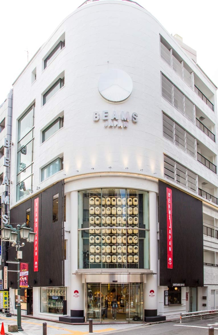 Экстерьер торгового центра в Японии