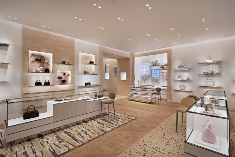 торговый зал Dior store