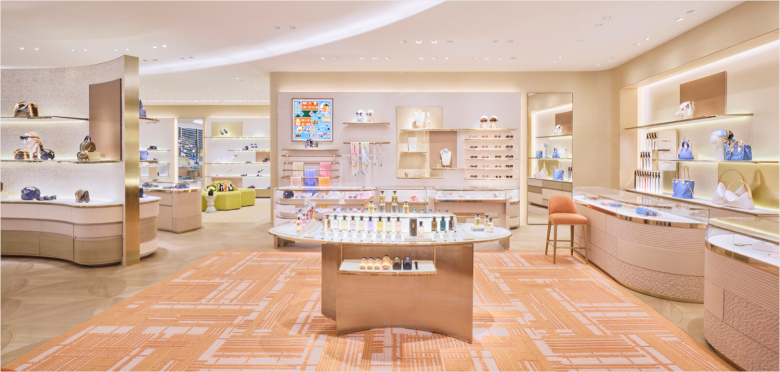 торговый зал Louis Vuitton store