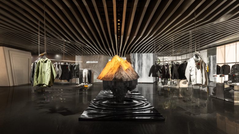 торговый зал подвесные вешала ANTA Basketball Arena