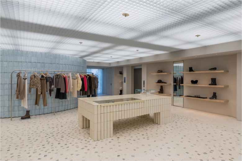 торговый зал Lavish Store