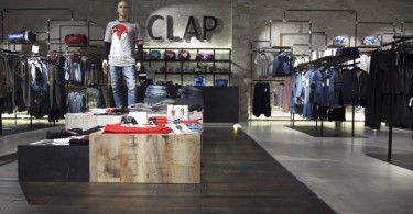 Индустриальный стиль торгового дизайна магазина Clap