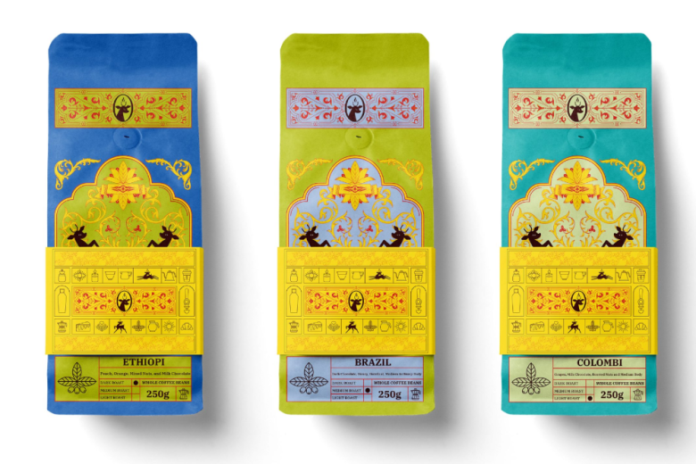 три пачки кофе Juwairya