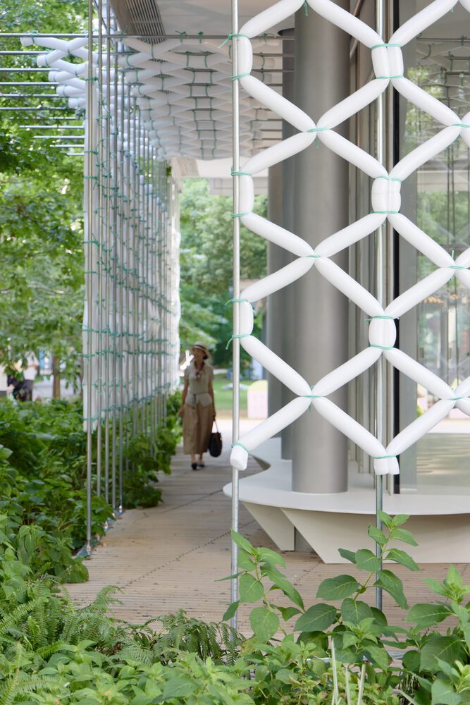 вид оформления уличной зоны STARAY