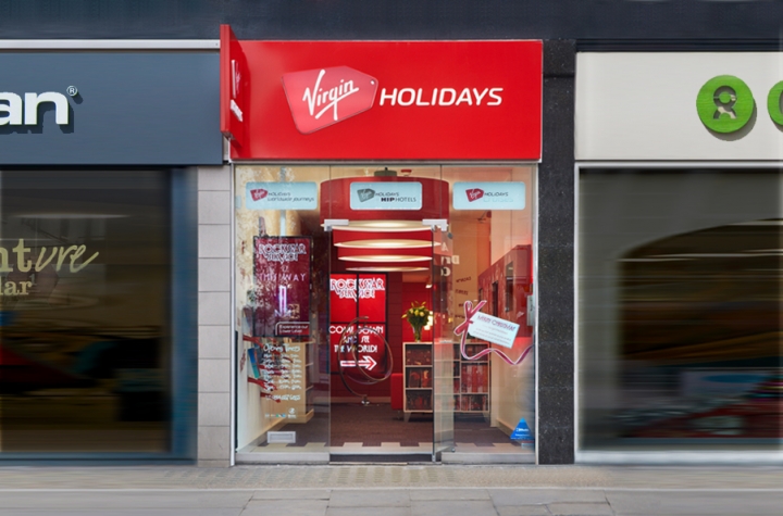 Яркий интерьер детского магазина Virgin Holidays в Лондоне