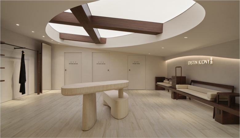 зал с мягкими сиденьями Distin Kidny