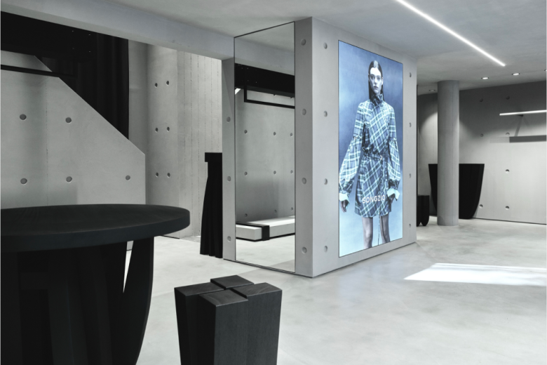 зал-стена с зеркалом Songzio